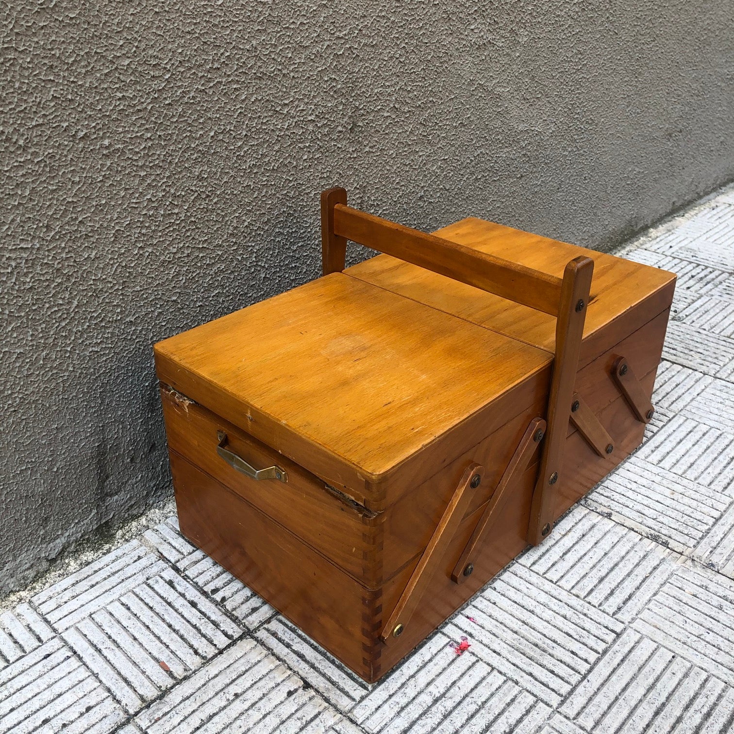 Costurero grande de madera, caja de almacenamiento concentrina beige,  costurero cremoso con diseño de árbol quemado -  México